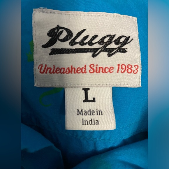 EUC Plugg Men’s Large Button Down Bright Blue Short Sleeve Shirt w/ Gecko Print - Picture 7 of 9